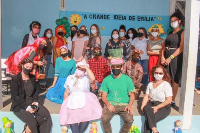 educação