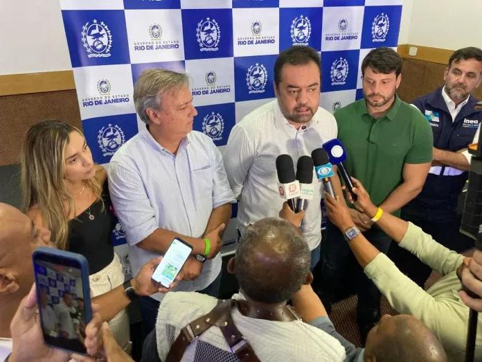 castro em buzios coletiva