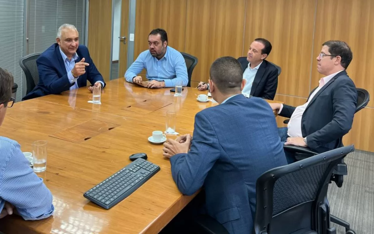 castro rio das ostras