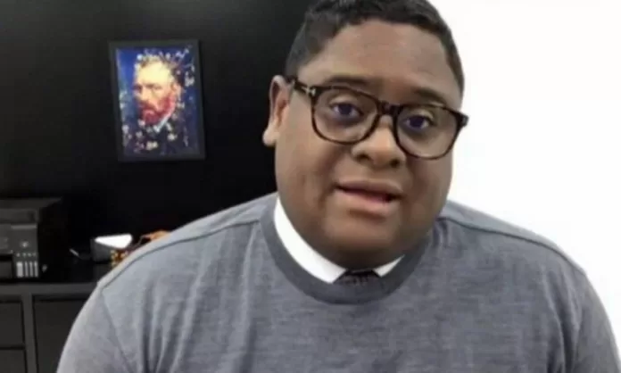 ecsimgext glaidson 1126484700444858924