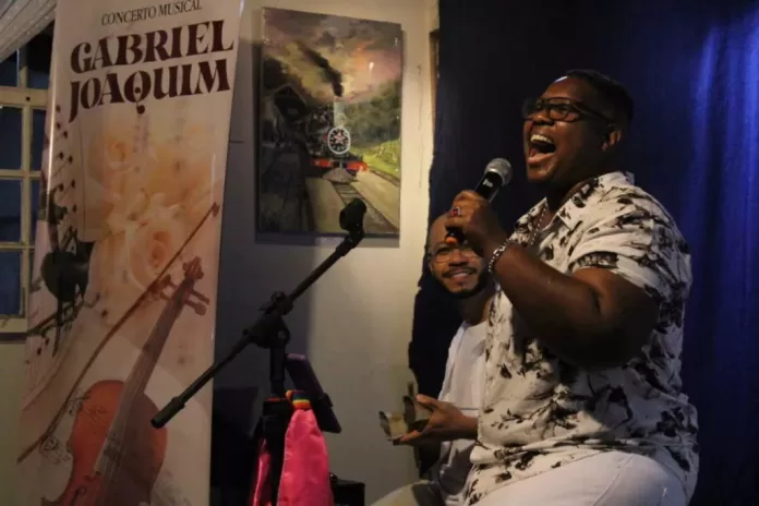 paulinha azevedo concerto