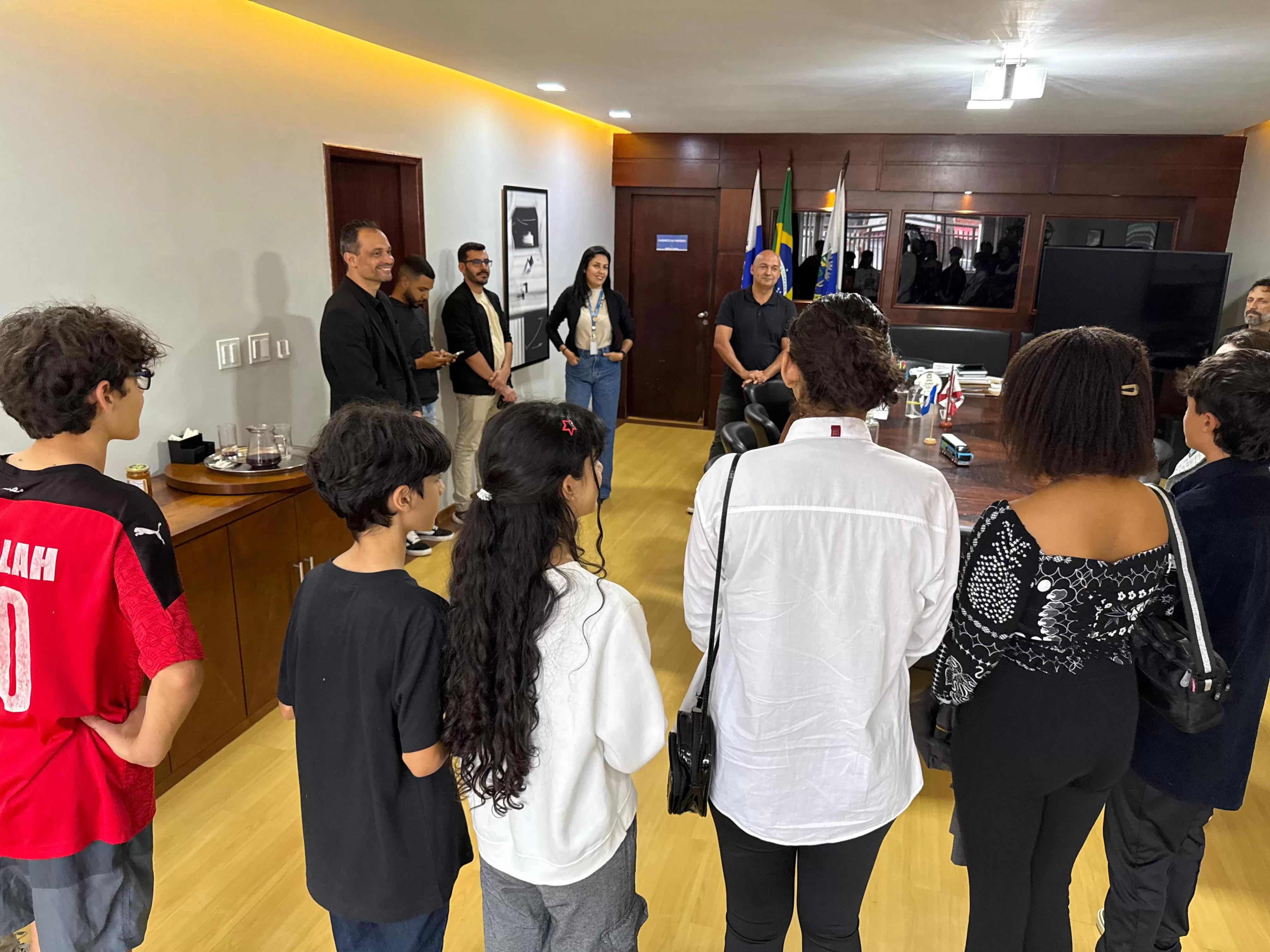 prefeito alunos da escola de artes carolina barreto (1)