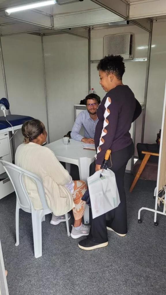 whatsapp image 2025 10 08 at 17.18.50 576x1024