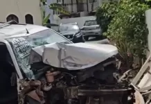 Motorista perde o controle e carro bate contra muro na manhã deste domingo (16), em Saquarema captura de tela 2025 11 16 143516