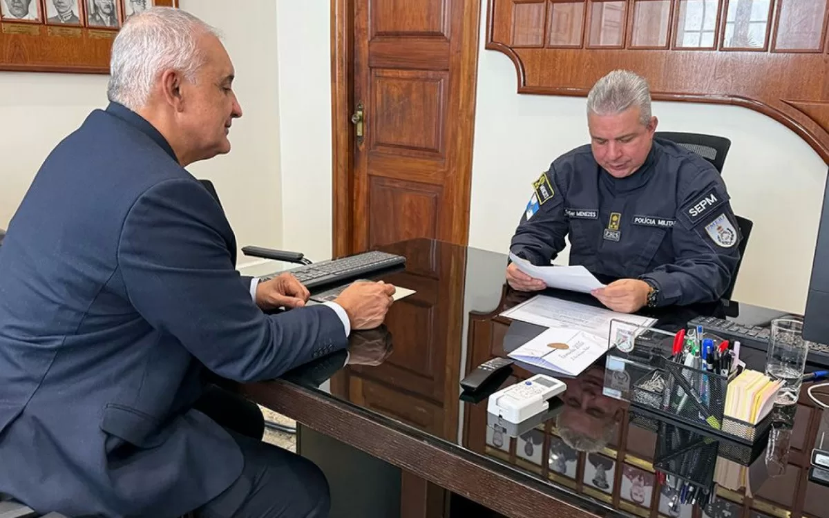 carlos augusto e coronel marcelo menezes