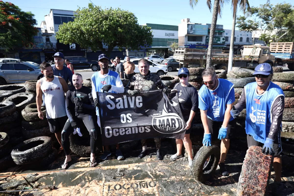 limpeza do canal itajuru 29