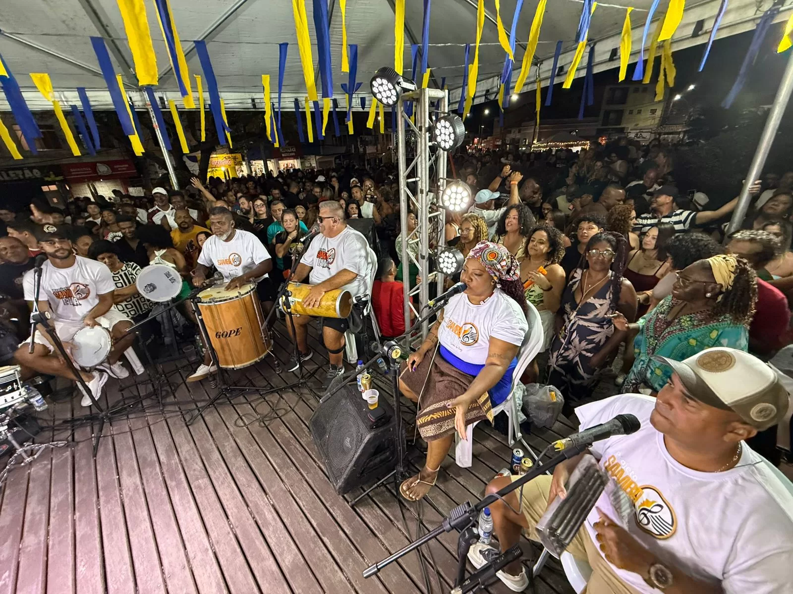 projeto musica na praÇa carolina barreto (2)