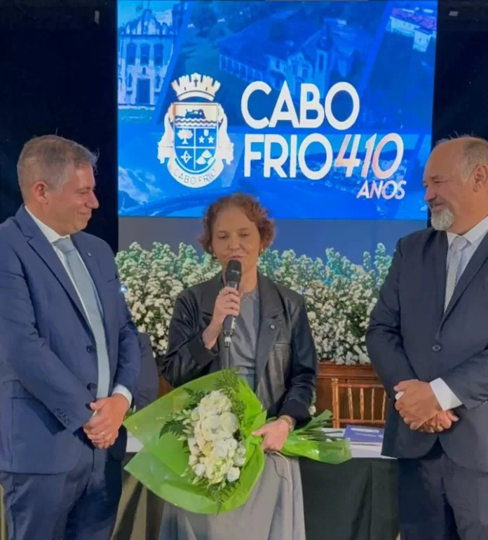 sessão solene aline