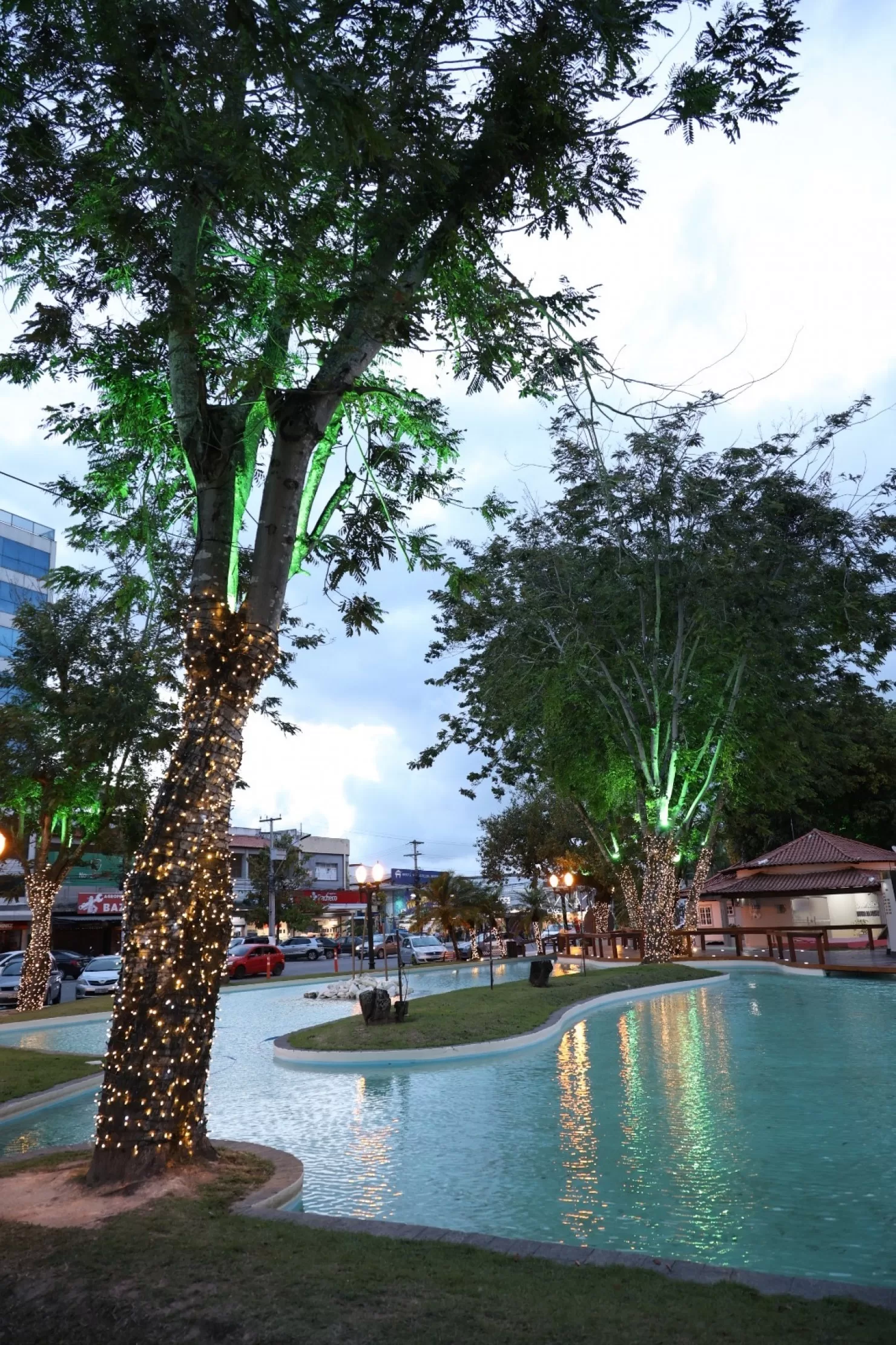 693182c754e38fhnu0 larg