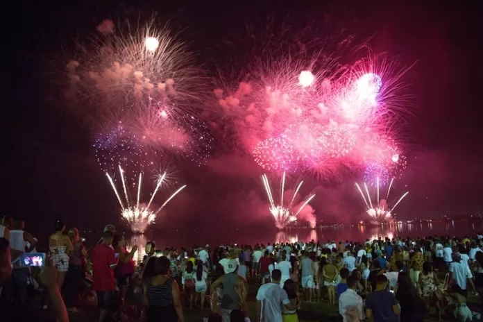 6949a810bc87fbilfw larg