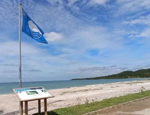 bandeira azul img 20240203 094536 e1764869395929 522x400