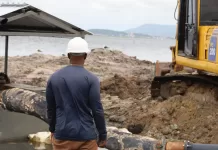 Dragagem na Lagoa de Araruama começa pela Praia do Siqueira e marca avanço ambiental em Cabo Frio whatsapp image 2025 12 05 at 17.01.22