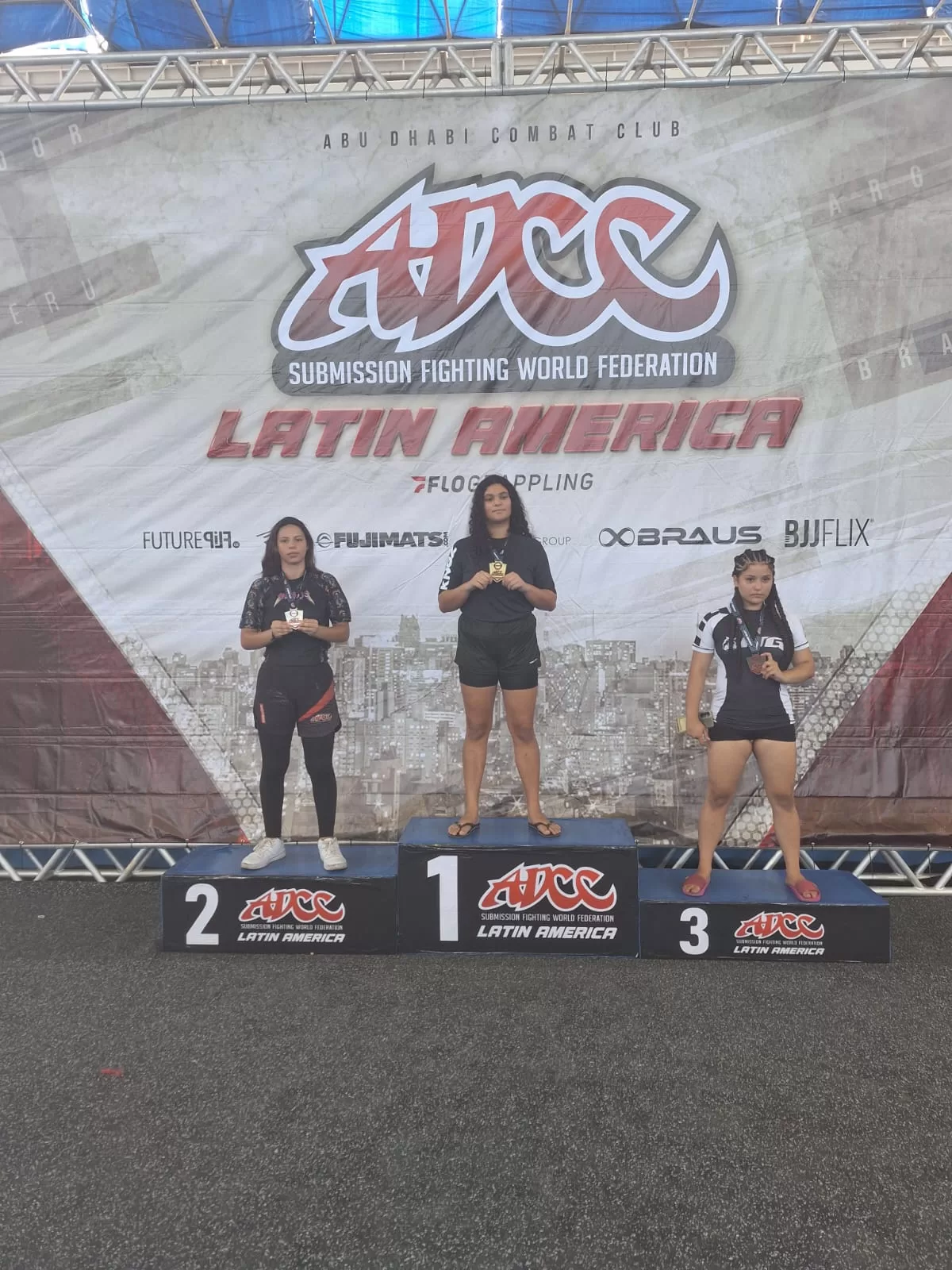 whatsapp image 2025 12 10 at 13.17.27 (1)