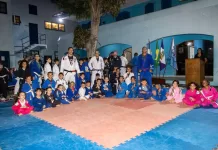Graduação de jiu-jitsu celebra evolução dos alunos do projeto Cidadão do Futuro, de Cabo Frio whatsapp image 2025 12 13 at 16.44.53