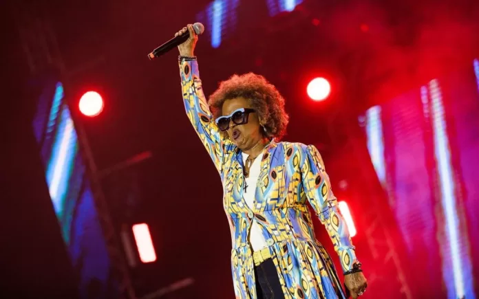 sandra sa se apresenta no teatro universitario foto reproducao instagram sandradesa oficial