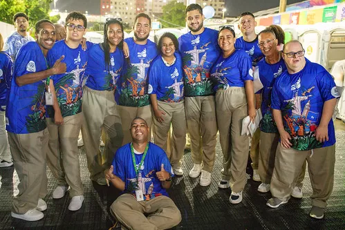 55108876311 e20f815b18