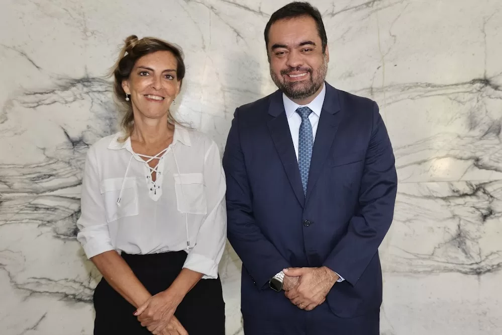 tatiana sampaio e cláudio castro