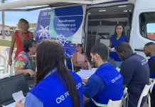 a empresa também está com a van de atendimento itinerante estacionada em locais da região de concessão