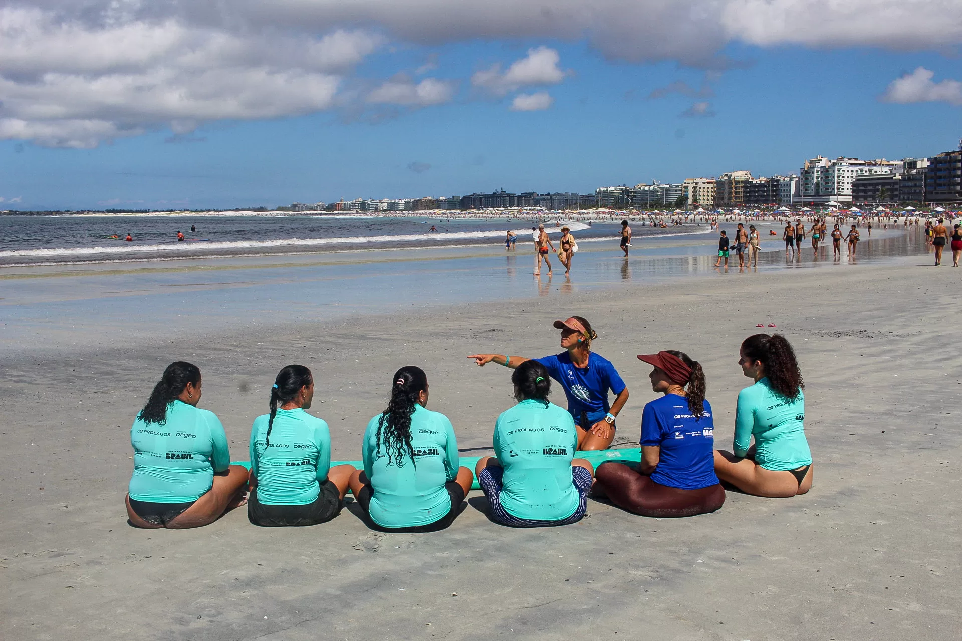 Águas de gaia inicia nova temporada de conexão e empoderamento feminino na praia do forte (4)