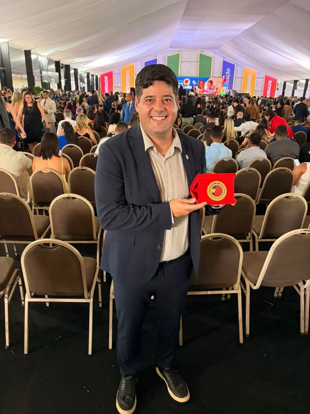 arraial do cabo recebe selo ouro no compromisso nacional da criança alfabetizada, em brasília. j (2)