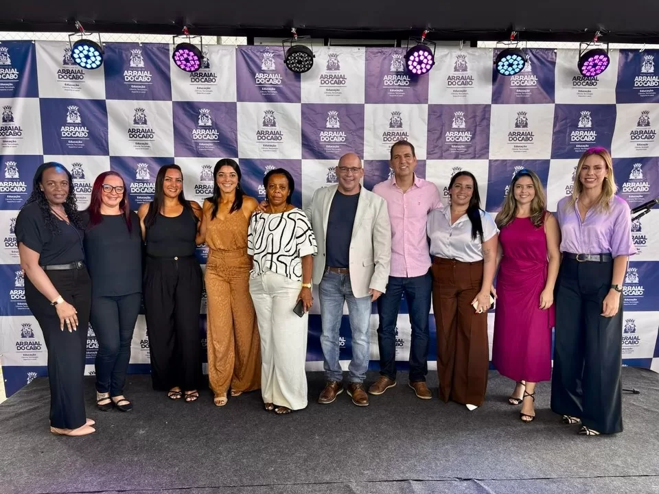 dia histórico! cerimônia de posse dos aprovados no concurso público! 👏🏼após 10 anos sem a real