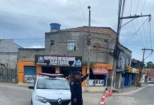 Acesso à Boca do Mato é interditado para serviço na rede elétrica em Cabo Frio img 20260320 wa0219