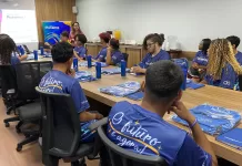 mais de 220 estudantes de escolas publicas se inscreveram para o projeto
