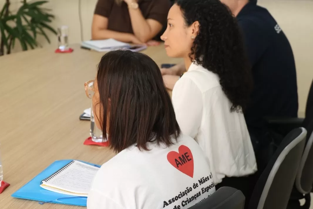 a prefeita daniela soares recebeu, na manhã desta segunda feira (6), na sala de reuniões do gabi (1)