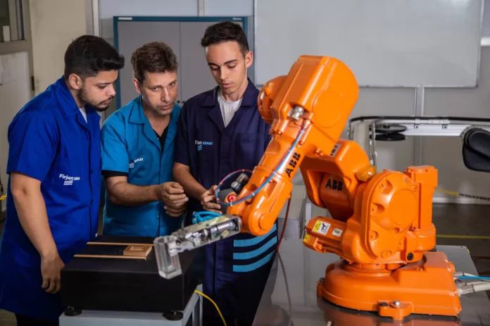 imagens historico j 0048 18 senai benfica mecatronica gabriel roberto lucas 100334 18 1888 0