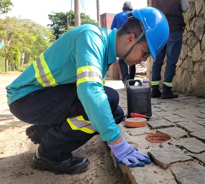 mais de 2 mil imóveis são vistoriados em fiscalização contra o descarte de esgot