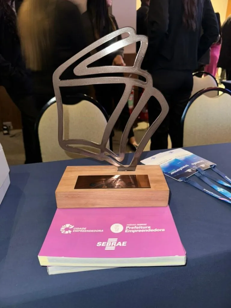 whatsapp image 2026 04 16 at 17.37.39 768x1024