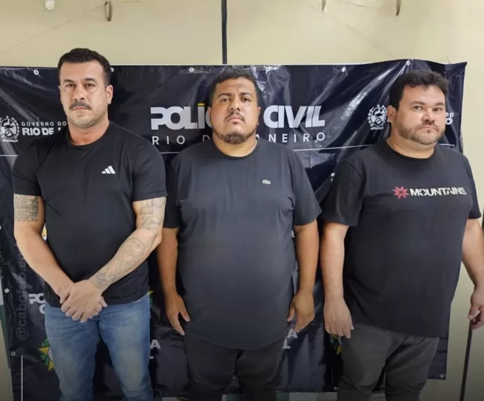 🚨polÍcia civil prende milicianos em bÚzios a polícia civil prendeu em flagrante três homens s