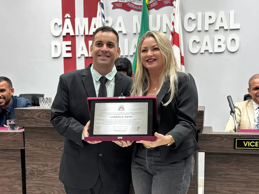 a câmara municipal realizou hoje uma linda solenidade em homenagem às mulheres que fazem a difer (1)