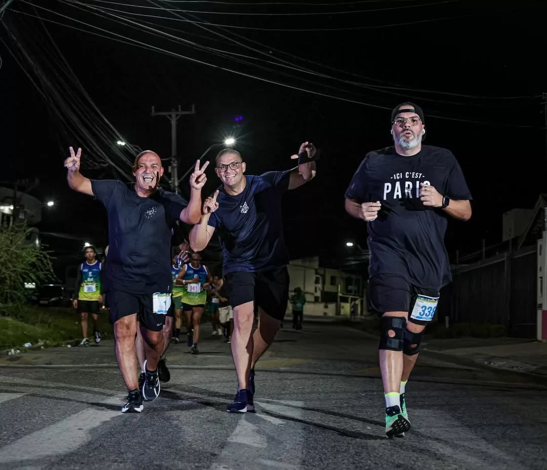 teve gente que foi pra correr… e teve gente que foi só pra tentar acompanhar o ritmo do prefeito