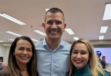 hoje participei de uma importante reunião no rio de janeiro ao lado do presidente estadual do no