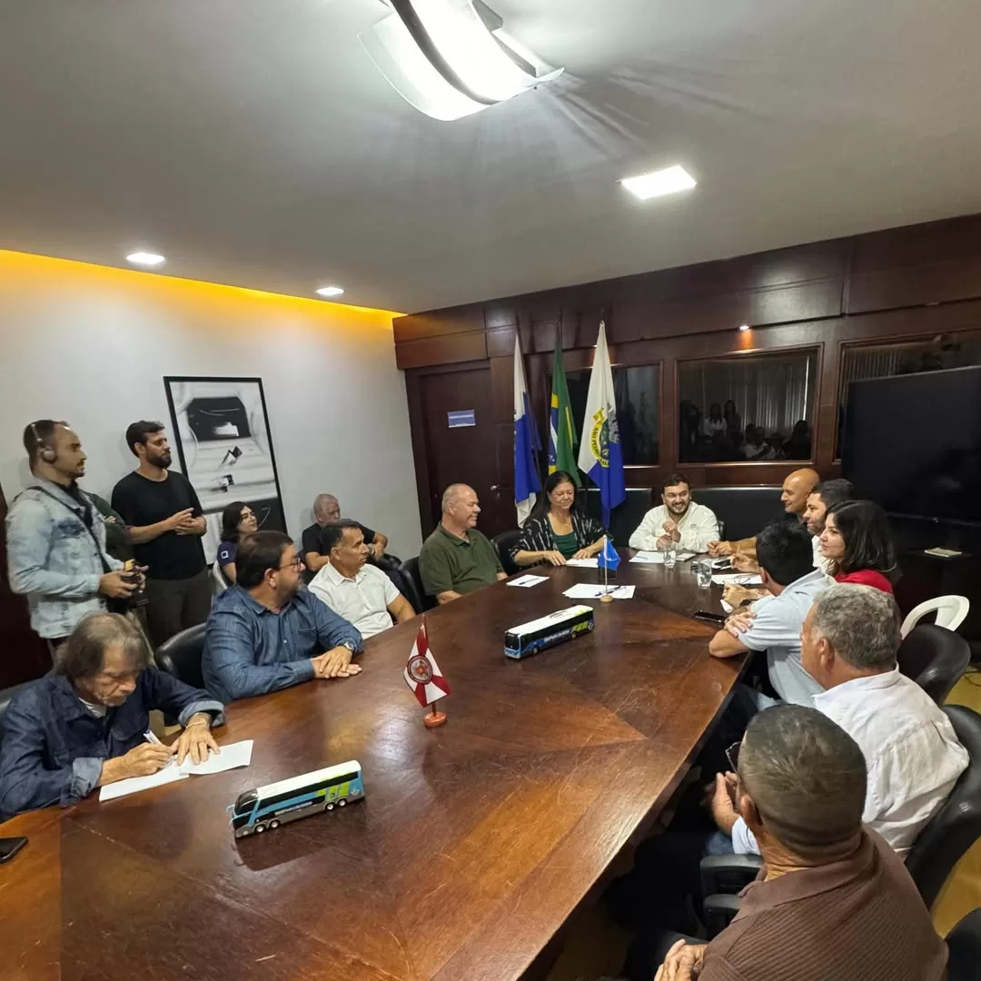 representando a prefeita @oficialdanielasoares, em reunião muito produtiva com o ministro da pes (2)