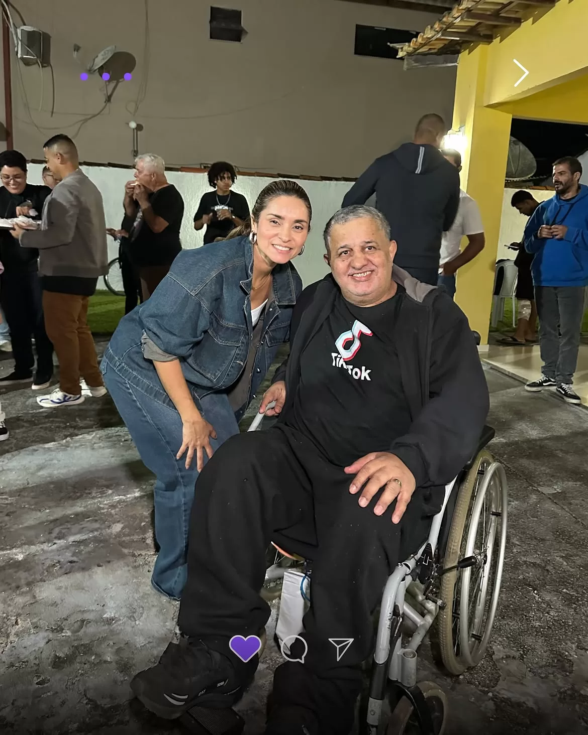começando a semana do jeito que a gente gosta. agenda cheia, com muitas conversas, troca de idei (2)