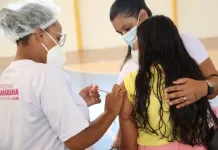 Araruama realiza Dia D de vacinação e prevenção contra hepatites virais nesta sexta (10) img 20260707 wa0150