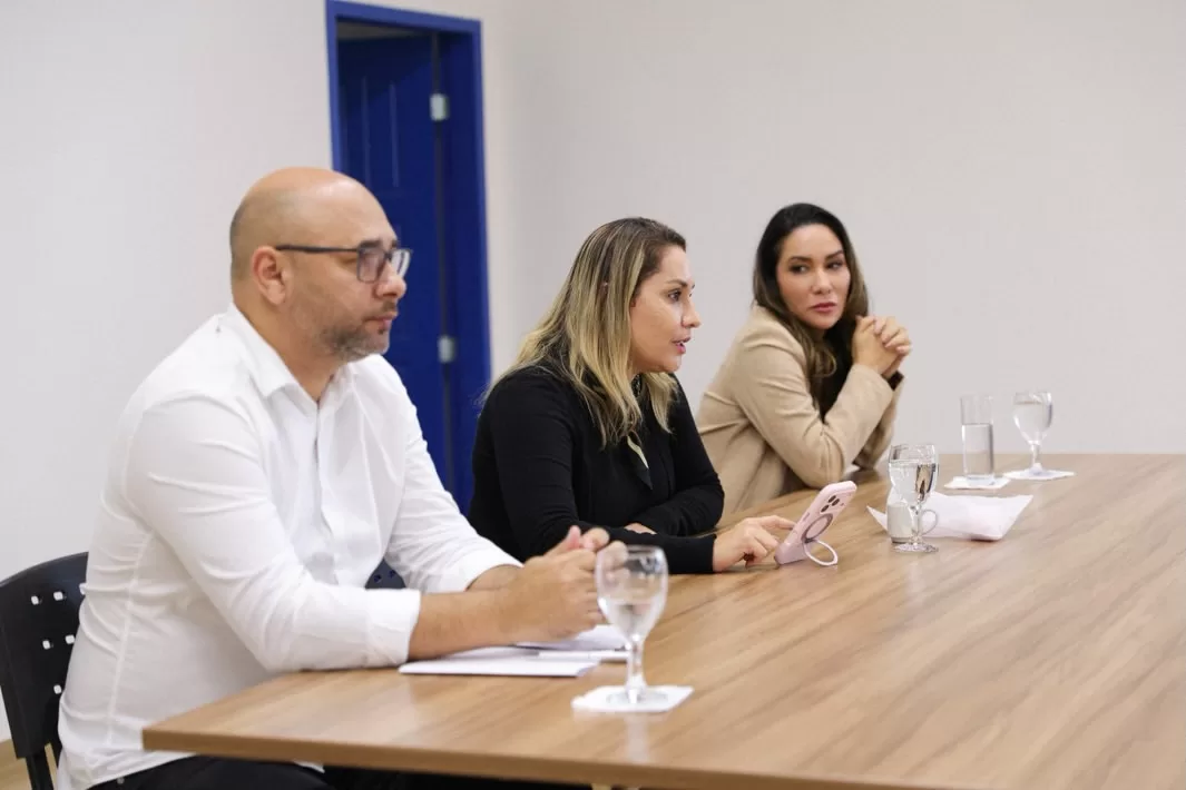 mais uma reunião de alinhamento com o nosso time de governo. seguimos juntos por uma cidade cada (1)