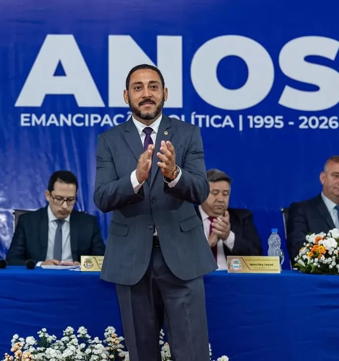 registros da sessão solene realizada na última segunda feira, em comemoração aos 31 anos de eman