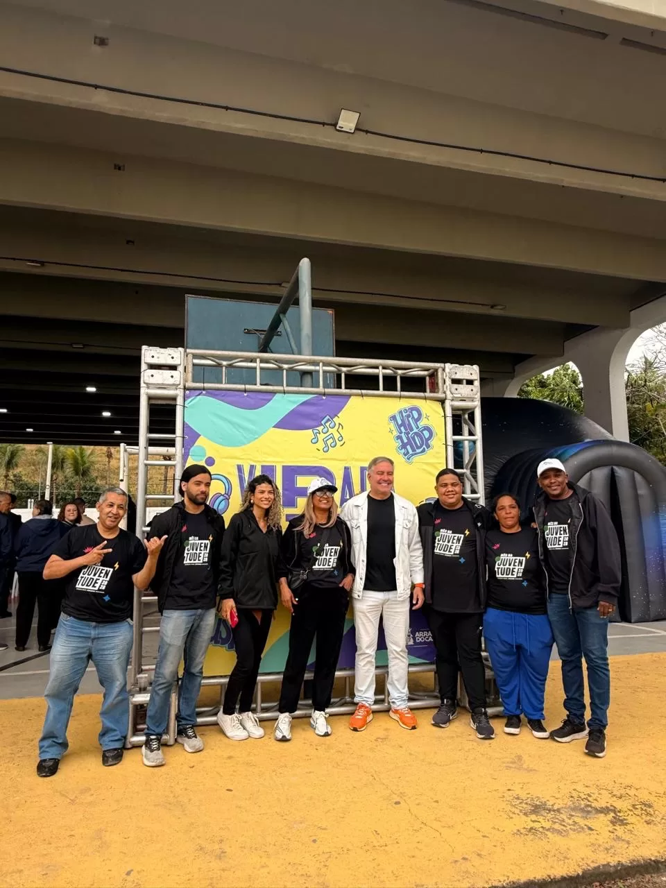 mÊs da juventude dia do estudantehoje foi dia de celebrar quem transforma o presente e constró