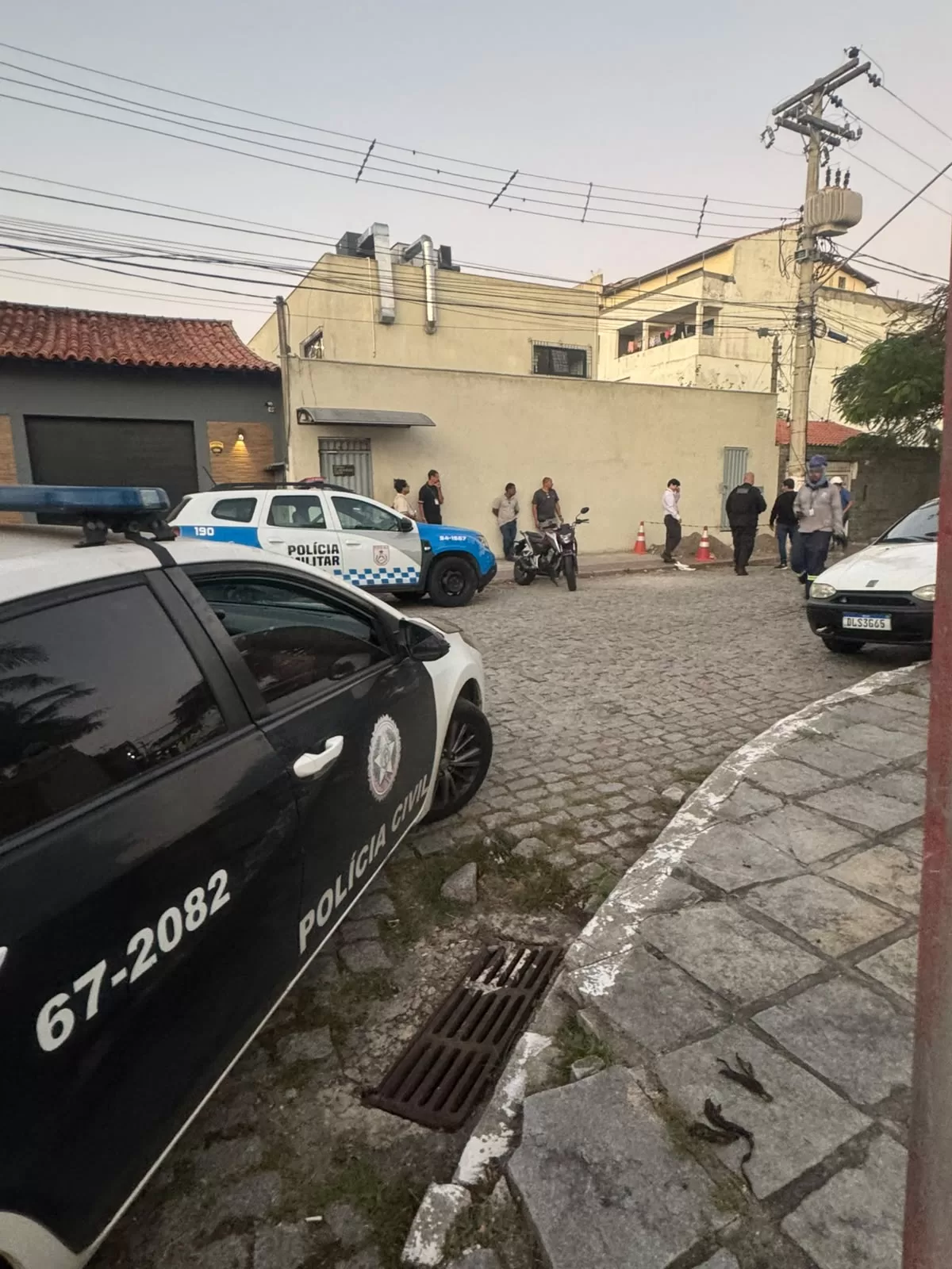 supermercado é flagrado com gato de água em cabo frio