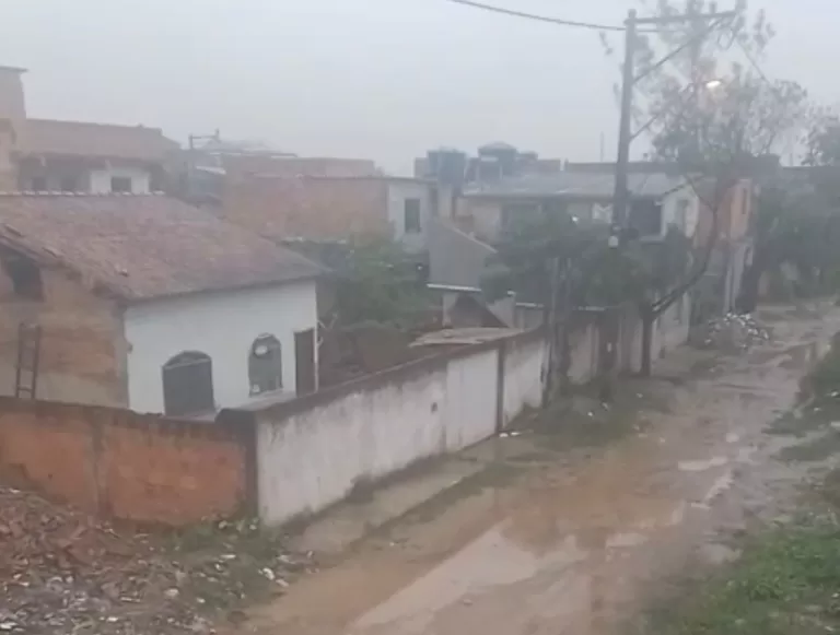 Bairro São João enfrenta lama e falta de pavimentação em Casimiro de Abreu