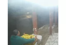 Câmeras flagram homem levando bananas em frente a hortifruti no segundo distrito de Cabo Frio captura de tela 2026 09 07 155854