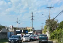 Ônibus de turismo travam rua e tiram sossego de moradores do Baixo Grande whatsapp image 2026 09 05 at 11.58.17 (2)