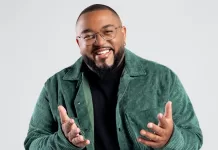 Tiee é atração principal na comemoração de oito anos do Canta Cabo Frio em Unamar www fmodia com br tiee holofote fm o dia