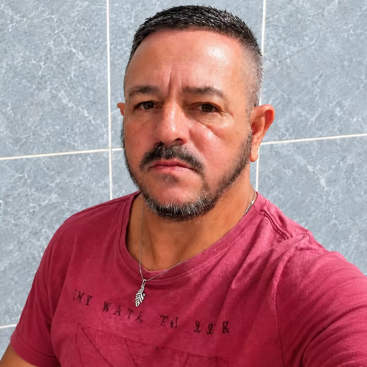 Alvo de atropelamento identificado como Marquinhos;